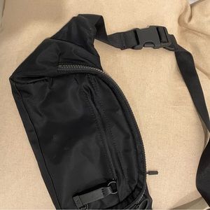 LuluLemon Fanny pack